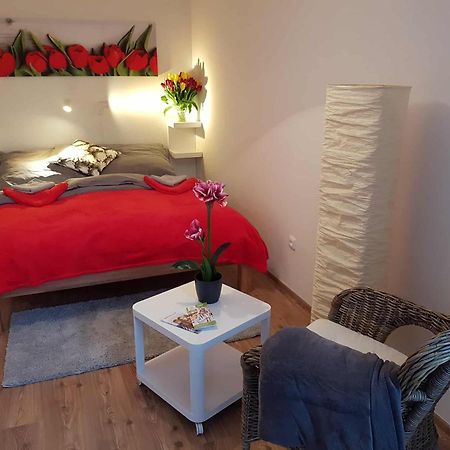 Ferienwohnung Apartman Pod Kopeckem Mikulov Exterior foto